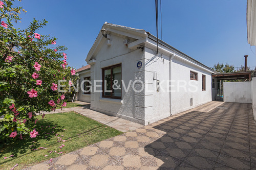 Casa Remodelada Echeñique/ Posibilidad Novación Tasa 3%