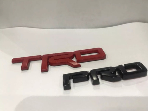 Emblema Trd-pro Rojo Negro Metalico Para Camionetas Toyotas 