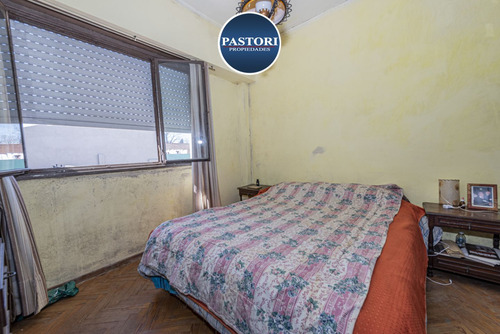 Venta De Phs De 2 Y 3 Amb. S/l 8.66 X 30.77mts