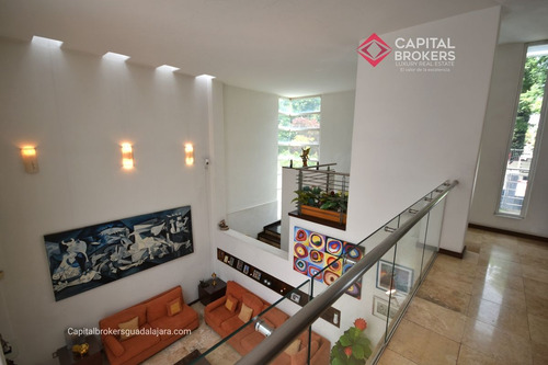 Casa De Lujo En Venta Con Alberca En Las Fuentes Cerca De La Expo