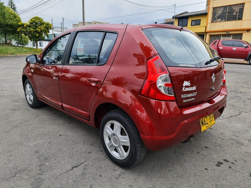 Renault Sandero 2012 1.6 Dynamique 110 Hp
