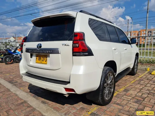 Toyota Prado TXL 3.0cc AT AA 4X4