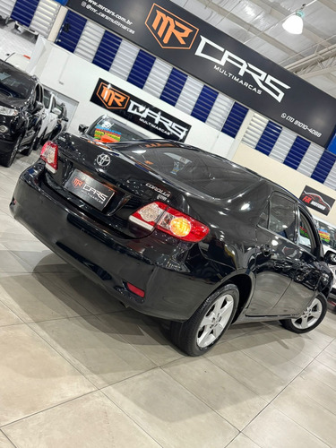 Toyota Corolla 1.8 16v Gli Flex Aut. 4p