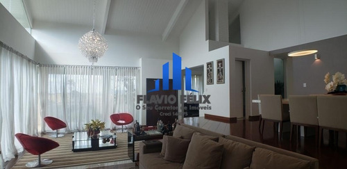 Imagem 11 de 15 de Casa Á Venda 4 Suítes 900 Metros De Terreno 550 De Construção - 657