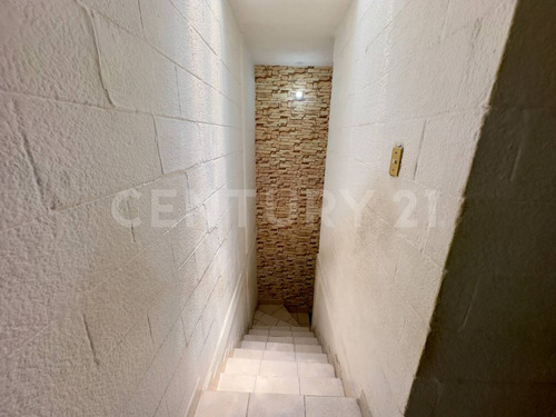 Venta De Casa En 1a Cda Adolfo López Mateos, V. De Anáhuac, Ecatepec De Morelos.