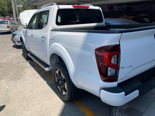 Nissan Frontier 2.5 Platinum Le Dc 4X2 Ta