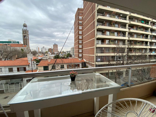 Imagen 10 de 17 de Departamento 2 Dormitorios Con Pileta Y Parrillero Centro