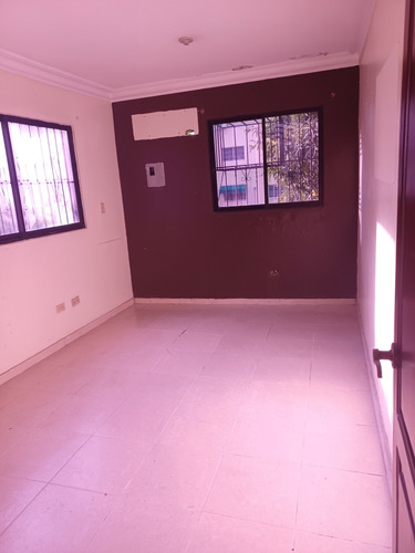 Vendo Plaza Comercial En La Rómulo Betancourt Bella Vista Ju