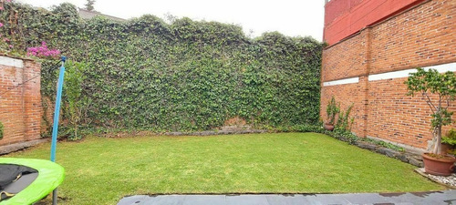 Imagen 24 de 30 de Venta De Casa En Condominio Con Jardín Cerca Del Ángeles Del