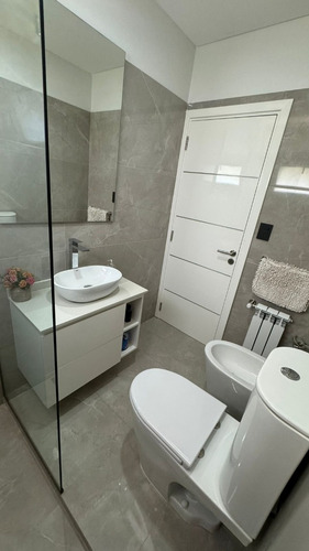 Casa En Venta Puerto Roldan Vista Al Lago Calidad Premium