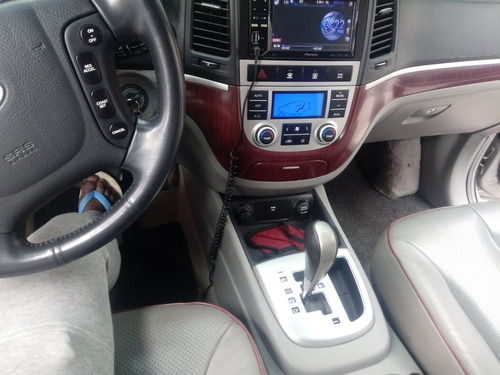 Imagem 5 de 15 de Hyundai Santa Fe 2008 2.7 5l Aut. 5p