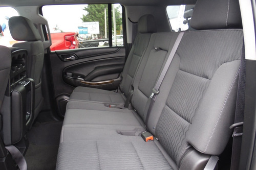 Imagen 14 de 14 de Chevrolet Suburban 2016