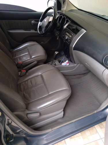 Nissan Livina 2011 1.8 Sl Flex Aut. 5p