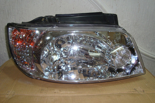 Faro Derecho Para Hyundai Matrix 2004-2005 