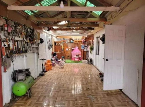 Vendo Casa 2 Dormitorios 3 Estacionamientos Compañia Alta