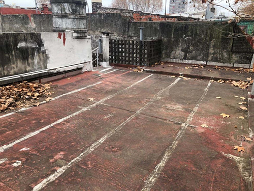 Imagen 9 de 15 de Venta Casa 4 Amb C/patio Y Jardín! - A Reciclar