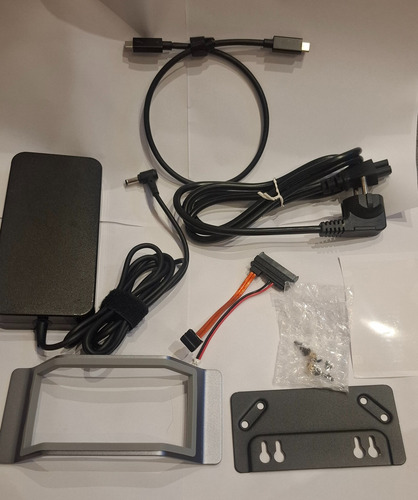 Mini Pc Gamer Morefine M600 1tb Ssd 32gb Ddr5 Ryzen 9 6900hx (Usado)