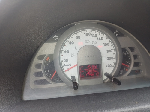 Imagen 12 de 12 de Volkswagen Gol 2009 1.6 I Power 701