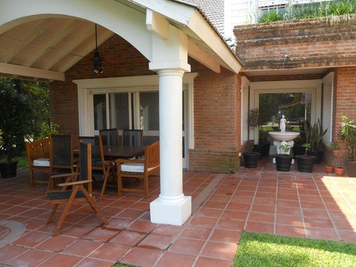 Imagen 25 de 27 de Venta Casa 5 Dormitorios En Suite En Highland Park