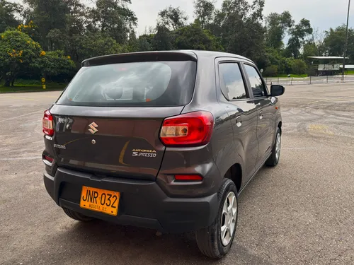 Suzuki S.presso Gl Mt 1000cc 5p Aa R14 Ve