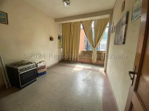 El Bosque Mls# 25-3483 Wm