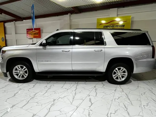 Chevrolet Suburban 5.4 Lt Piel Blanca At