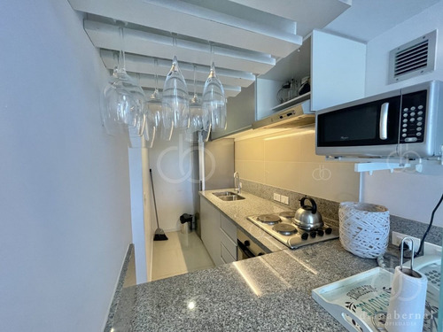 Imagen 12 de 13 de Venta De Apartamento De 2 Dormitorios En Edificio Be Punta