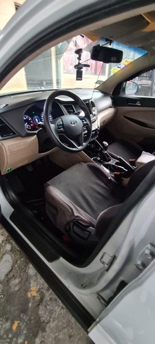 Imagen 4 de 14 de Hyundai Tucson Nacional