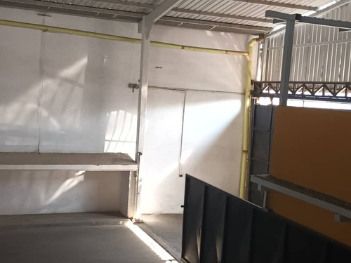 Galpón Industrial En Venta La Quizanda Valencia Dayana S.