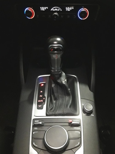 Audi A3 1.4 Sedan Tfsi Stronic 122cv C/cuero