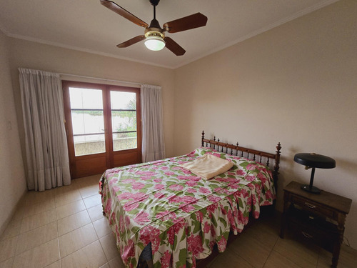 Casa Frente Al Río En Venta - Sauce Viejo