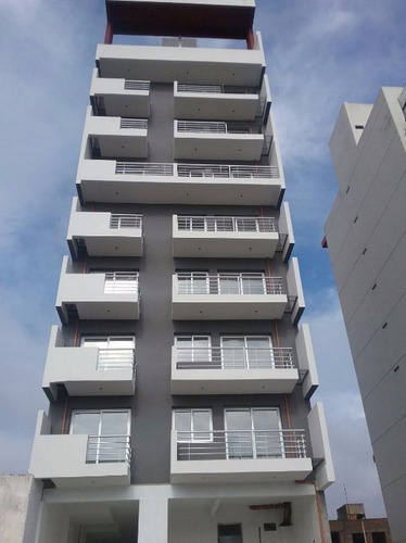 Imagen 1 de 10 de Departamento En Venta En Bernal Centro