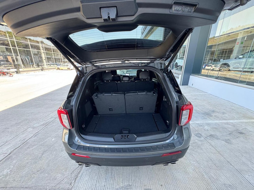 Ford Explorar St