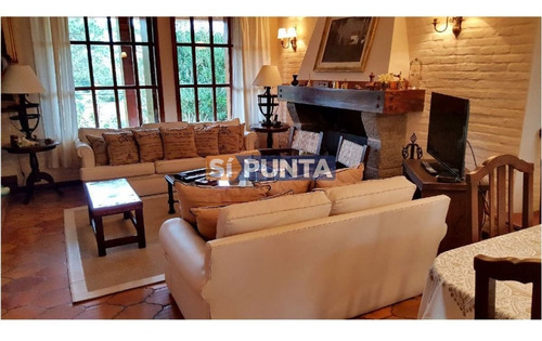 Imagen 2 de 13 de Casa En Venta - Rincon Del Indio