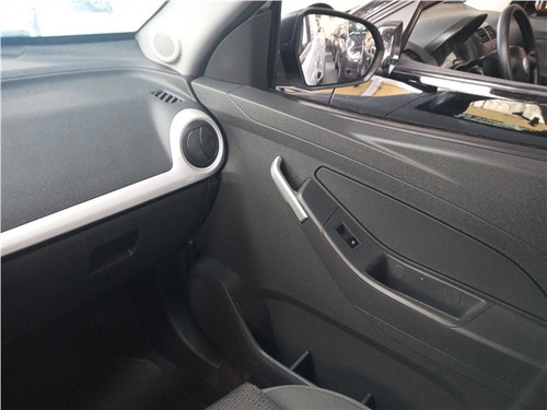 Imagem 9 de 12 de Chevrolet Montana 1.4 Mpfi Ls Cs 8v Flex 2p Manual