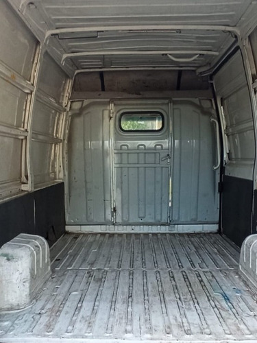 Imagen 10 de 15 de Peugeot Boxer 2014 2.3 350mh Confort Hdi Larga Abs