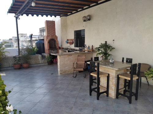 Imagen 14 de 18 de Venta Apto. Prebo 636mts. Angie Quintero 0414 4185517. Codigo 137362