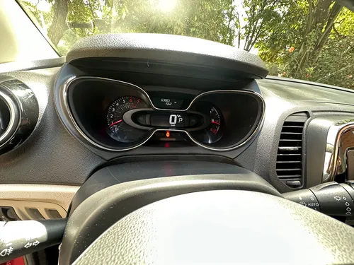 Renault Captur 2.0 Intens Automática
