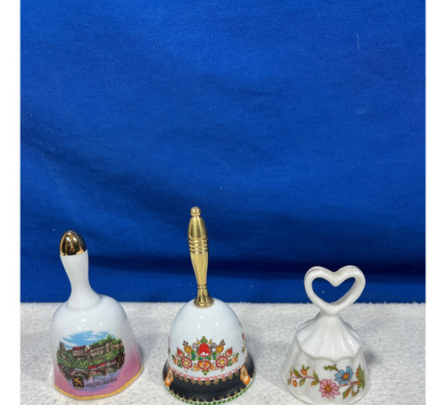 Antiguas Campanas Campanitas De Porcelana Selladas (Usado)