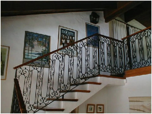 Hermosa Casa Con Muy Terreno. Financia A Largo Plazo