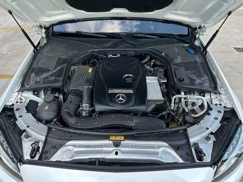 Mercedes-Benz C 250 2.0 CGI GASOLINA AVANTGARDE 9G-TRONIC