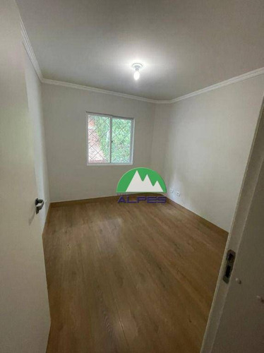 Imagem 14 de 30 de Triplex Mobiliado E Super Bem Localizado! - So1613
