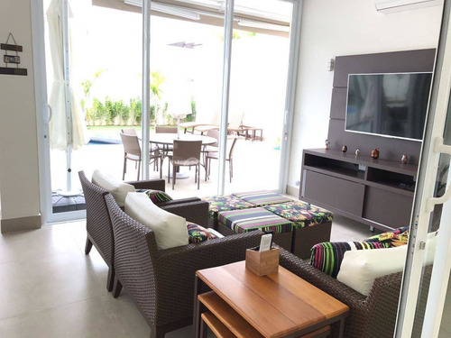 Imagem 5 de 30 de Casa À Venda Em Loteamento Mont Blanc Residence - Ca004537