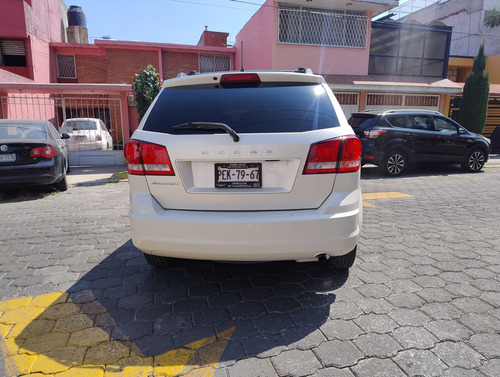 Dodge Journey 2.4 Se 7 Pasajeros At