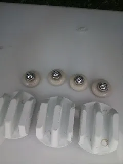 Ruedas Y Deslizadores