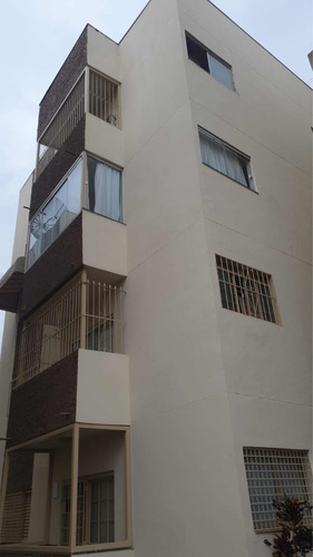 Apartamento Em Uberaba