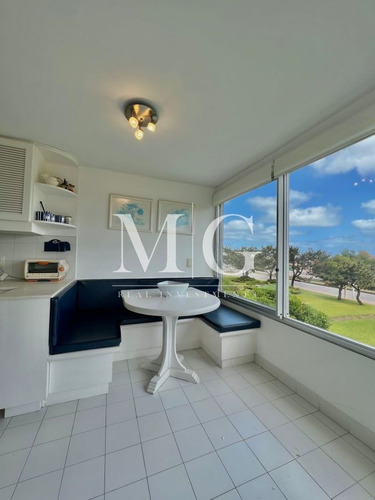 Imagen 6 de 24 de Venta Apartamento 3 Dormitorios Frente Al Mar Playa Mansa