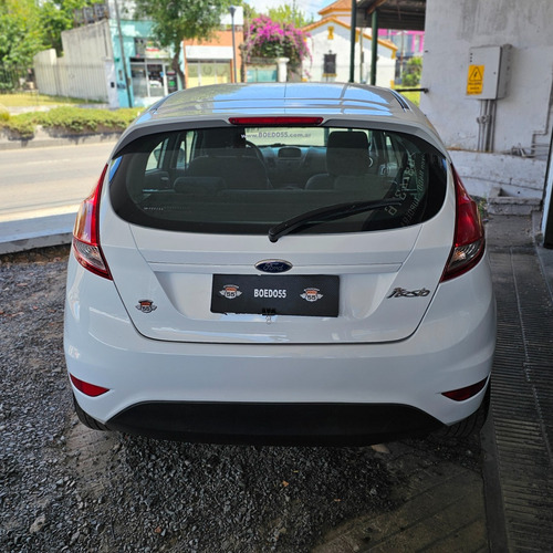 Ford Fiesta Kinetic 1.6 Se 120cv