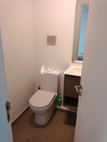 Oficina Nueva Semiamoblada En Arriendo En Focus Center