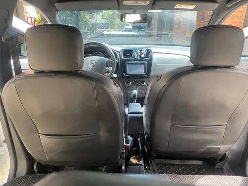 Renault Stepway 1.6 Intense Automática